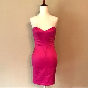 Beautiful Fuchsia Pink Bebe Strapless Mini - XS